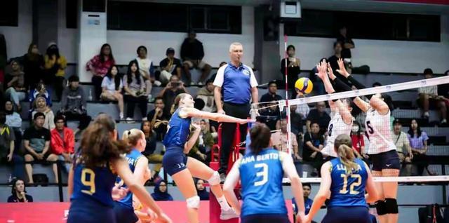 yid, 的是我们的, 并且球员们 yid, 的是我们的, 并且球员们