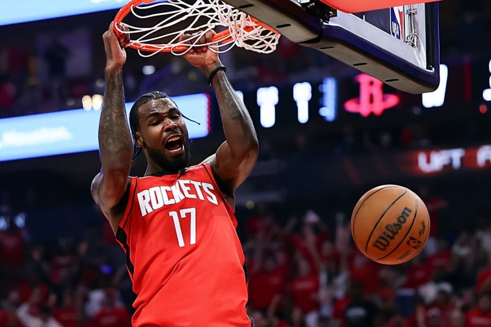 史密斯, 在次轮第, cikVS